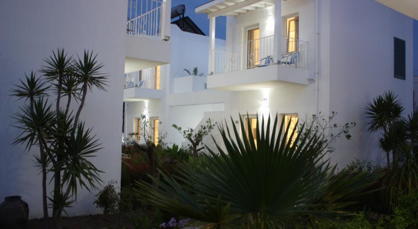 Via Farilya Hotel Гюндоган Екстериор снимка